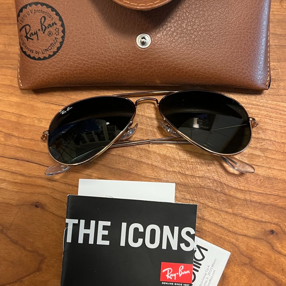 Ray-Ban RB3025 Classic Aviator Sunglasses w case